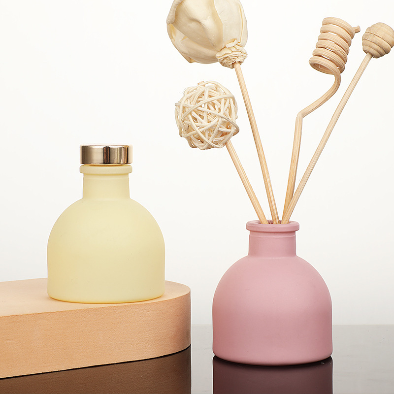 Home Fragrance Brands - 1pc 50ml Lege Roze/Wit/Geel/Zwart Aromatherapie Diffuser